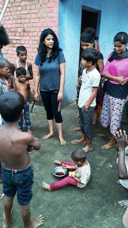 Photo of बिहार में बाढ़ पीड़ितों के लिए देवदूत बनीं सरपंच रितू,जहां अफसर न गए वहां नाव से गईं