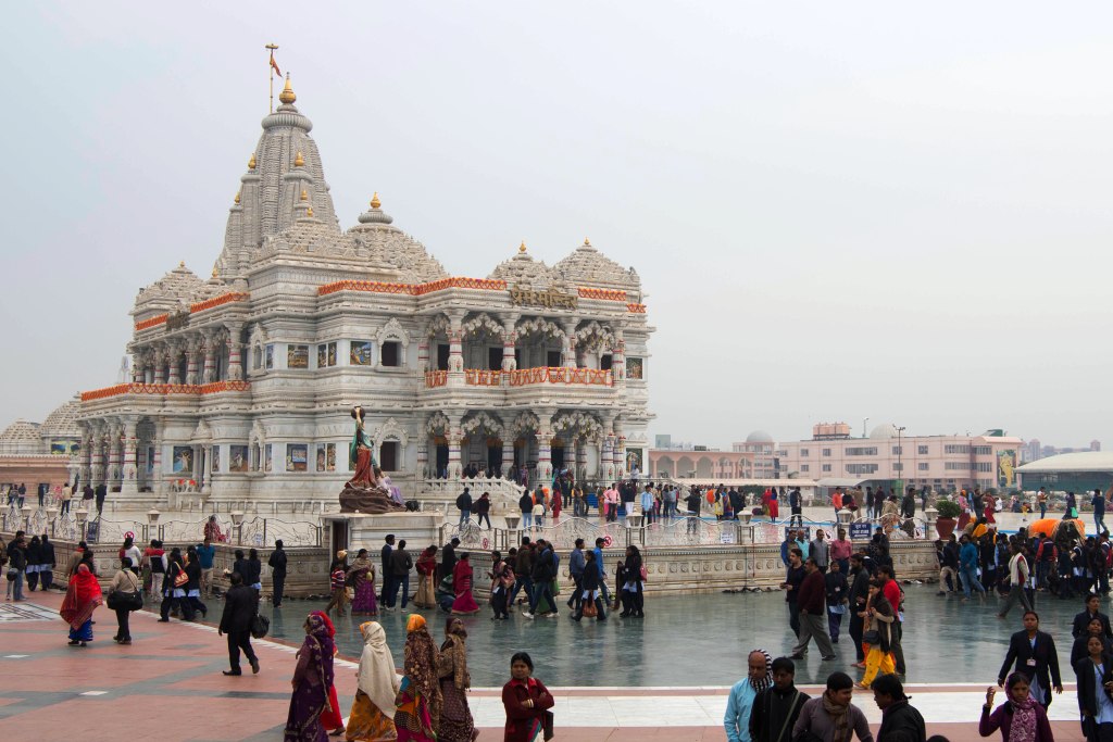 Photo of भक्ति‍भाव और भव्‍यता से मना प्रेम मंदिर का स्‍थापना दिवस