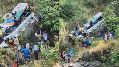 Photo of उत्तराखंड के अल्मोड़ा में बड़ा सड़क हादसा, बस खाई में गिरी, 35 लोगों की मौत