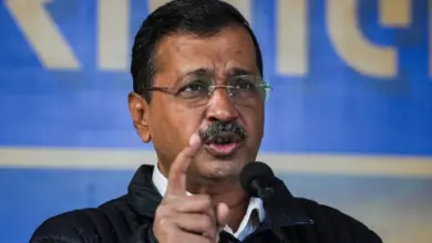 Photo of केजरीवाल का एलान- सरकार बनने पर बसों में फ्री में सफर कर सकेंगे छात्र