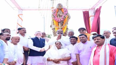 Photo of सीएम हेमंत सोरेन ने बीबीएमकेयू में किया बिनोद बिहारी महतो की प्रतिमा का अनावरण