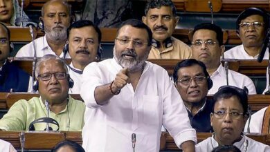 Photo of बीजेपी सांसद निशिकांत दुबे ने कांग्रेस पर लगाया बड़ा आरोप, कहा – इंदिरा गांधी की सरकार ने रन ऑफ कच्छ की जमीन पाकिस्तान को दी