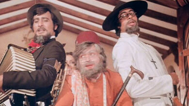 Photo of अगर दोबारा बनी अमर अकबर एंथोनी तो ऐसी हो सकती है स्टारकास्ट