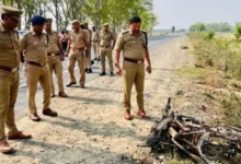 Photo of यूपी के शाहजहांपुर में बड़ा सड़क हादसा, इको और बाइक की टक्कर, 6 लोगों की मौत