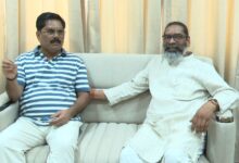 Photo of उत्पाद एवं निषेध मंत्री योगेंद्र प्रसाद से मिलने पहुंचे सीएम हेमंत सोरेन