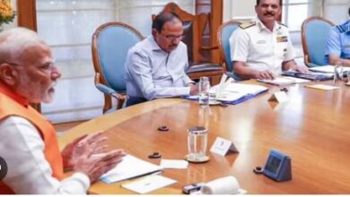 Photo of पीएम मोदी से मिले एयर चीफ मार्शल अमर प्रीत सिंह, 40 मिनट तक चली बैठक
