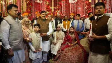 Photo of ऊर्जा मंत्री प्रद्युम्न सिंह तोमर की बेटी की शादी में शामिल हुए सीएम मोहन यादव