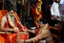 Photo of वृंदावन में लाडली निकुंज आश्रम पहुंचे बृजभूषण शरण सिंह, रिश्तेश्वरानंद महाराज का लिया आशीर्वाद