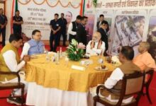 Photo of वाराणसी पहुंचे सीएम पुष्कर सिंह धामी, मध्य क्षेत्रीय परिषद की 25वीं बैठक में लेंगे हिस्सा