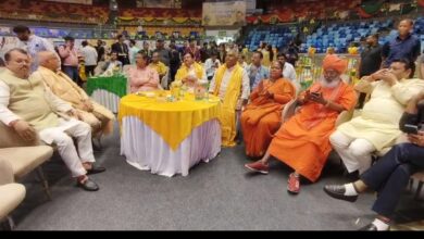 Photo of 18वां भारत आम महोत्सव: दिल्ली में आमों का रंगारंग मेला, दिग्गजों ने बांटी मिठास, किसानों को मिला सम्मान