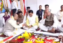 Photo of भोपाल में नई सादगी की मिसाल बने मुख्यमंत्री मोहन यादव, भूमिपूजन के दौरान लौटाई दक्षिणा