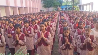 Photo of उत्तराखंड के स्कूलों में गूंजेगा गीता का ज्ञान, सुबह की प्रार्थना के साथ पढ़ाए जाएंगे श्लोक