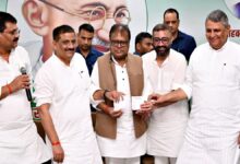 Photo of बिहार विधानसभा चुनाव से पहले कांग्रेस को बड़ा झटका, पूर्व मंत्री डॉ. अशोक कुमार राम JDU में शामिल