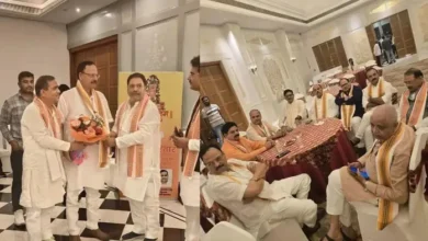 Photo of UP विधानसभा में 40 ठाकुर विधायकों की बैठक से सियासी हलचल, संदेश या संयोग?
