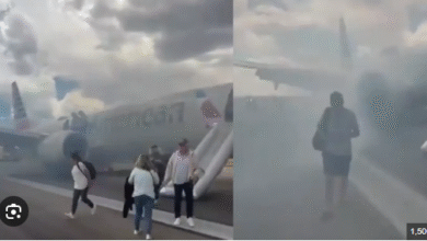 Photo of अमेरिका में बड़ा हादसा टला: हवा में लटकने लगा बोइंग 737 का पंख, सुरक्षित लैंडिंग से बचीं सैकड़ों जानें