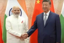 Photo of चीन पहुंचे पीएम मोदी, शी जिनपिंग से हुई अहम वार्ता सीमा प्रबंधन, उड़ानें और कैलाश यात्रा पर सहमति