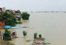 Photo of यूपी में बाढ़ का कहर: 15 जिले प्रभावित, लाखों लोग बेहाल
