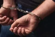 Photo of भदोही में शराब के नशे में दो लोगों ने खंडित की मूर्तियां, पुलिस ने किया गिरफ्तार