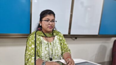Photo of रजोनिवृत्ति: महिलाओं के जीवन का स्वाभाविक चरण, जानें लक्षण और समाधान
