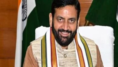Photo of सीएम नायब सिंह सैनी ने युवाओं को खेल अपनाने की दी सलाह, मेजर ध्यानचंद को किया नमन