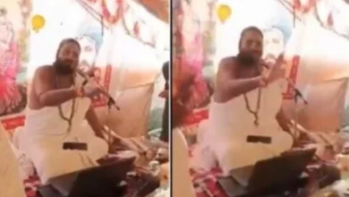 Photo of लखीमपुर खीरी में कथावाचक पर जाति छिपाने का आरोप, माफी का वीडियो वायरल