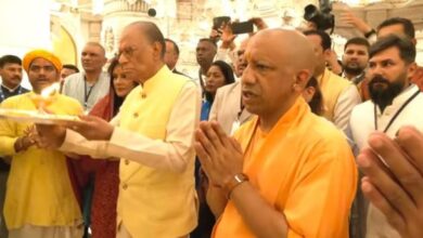 Photo of डॉ. गुलाम बने अयोध्या में पूजन करने वाले दूसरे विदेशी पीएम, पत्नी भी साथ में रहीं मौजूद