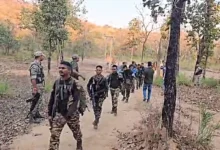 Photo of झारखंड: हजारीबाग में सुरक्षाबलों ने 3 माओवादी ढेर, एक करोड़ का इनामी सहदेव सोरेन मारा गया
