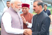 Photo of हिमाचल प्रदेश में बाढ़ प्रभावित इलाकों का पीएम मोदी ने लिया जायजा
