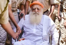 Photo of रेप केस में आजीवन कारावास की सजा काट रहे आसाराम को मिली 6 माह की अंतरिम जमानत