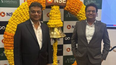 Photo of निवेशकों का भरोसा बढ़ा, अनन्तम हाईवेज़ इनविट ने NSE-BSE पर लिस्टिंग के दिन ₹400 करोड़ जुटाए
