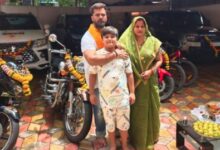 Photo of पटना: छपरा से राजद उम्मीदवार खेसारी लाल यादव ने दाखिल किया नामांकन, 24.81 करोड़ रुपये की संपत्ति का खुलासा