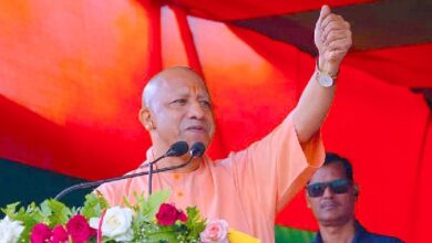 Photo of अब यूपी में दंगा नहीं, सब चंगा है’, सिवान में बोले सीएम योगी आदित्यनाथ, RJD-कांग्रेस पर परिवारवाद का आरोप