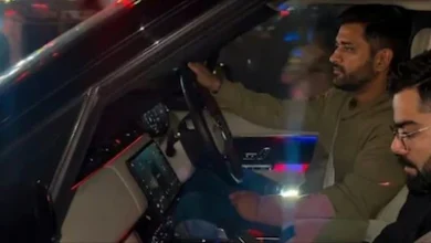 Photo of रांची वनडे से पहले धोनी के घर पहुंचे कोहली, डिनर के बाद पूर्व कप्तान ने छोड़ा होटल