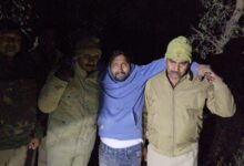 Photo of देवरिया में पुलिस और पशु तस्कर के बीच मुठभेड़, आरोपी के पैर में लगी गोली