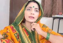 Photo of नेहा सिंह राठौर की मुश्किलें बढ़ीं, लखनऊ पहुंची वाराणसी पुलिस, प्रधानमंत्री पर टिप्पणी मामले में नोटिस तामील