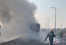 Photo of कानपुर: चलती डबल-डेकर बस बनी आग का गोला, यात्रियों की चीख-पुकार से दहला NH-19; पुलिसकर्मियों ने जान जोखिम में डालकर बचाई यात्रियों की जान