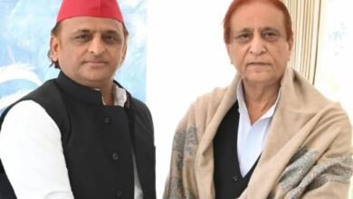 Photo of अखिलेश यादव और आजम खान की मुलाकात से बढ़ा सियासी तापमान, आजम बोले – “मेरे साथ अन्याय हुआ, ऐसा किसी और के साथ न हो”