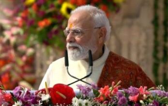 Photo of “सदियों के घाव भर रहे हैं”, राम मंदिर के शिखर पर ध्वज फहराने के बाद बोले PM मोदी