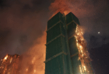 Photo of हॉन्ग कॉन्ग में भयानक अग्निकांड, 8 इमारतें 24 घंटे से जल रहीं; 94 लोगों की मौत, 280 लापता