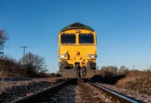 Photo of 26 दिसंबर से लंबी दूरी की ट्रेन यात्रा होगी महंगी, छोटे सफर पर नहीं पड़ेगा असर