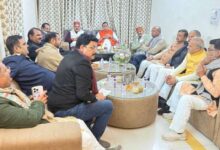 Photo of यूपी विधानसभा सत्र के बीच ब्राह्मण विधायकों की अहम बैठक, लखनऊ में जुटे करीब 40 जनप्रतिनिधि