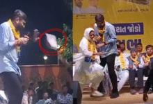 Photo of जामनगर में AAP विधायक गोपाल इटालिया पर जूता फेंका, मंच पर अफरा-तफरी, आरोपी कांग्रेस कार्यकर्ता हिरासत में