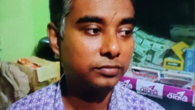 Photo of बांग्लादेश में दुकान बंद कर घर लौट रहे हिंदू व्यापारी को कट्टरपंथियों की भीड़ ने जिंदा जलाया