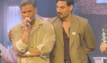 Photo of ‘बॉर्डर 2’ के गाने के लॉन्च पर भावुक हुए सुनील शेट्टी, बेटे अहान के संघर्ष को किया याद