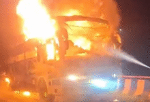 Photo of चलती बस में लगी भीषण आग, यमुना एक्सप्रेस-वे पर बड़ा हादसा टला; सभी यात्री सुरक्षित