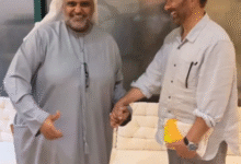 Photo of गल्फ देशों में बैन के बावजूद ‘बॉर्डर 2’ का जबरदस्त क्रेज, फिल्म देखने UAE से मुंबई पहुंचा सनी देओल का फैन