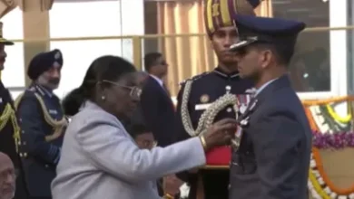 Photo of गणतंत्र दिवस के मौके पर ग्रुप कैप्टन शुभांशु शुक्ला को राष्ट्रपति ने अशोक चक्र से सम्मानित किया