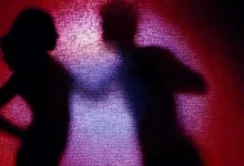 Photo of आंध्र प्रदेश में दिल दहला देने वाली वारदात, टीवी की आवाज कम करने को कहा तो पत्नी ने पति को उतारा मौत के घाट