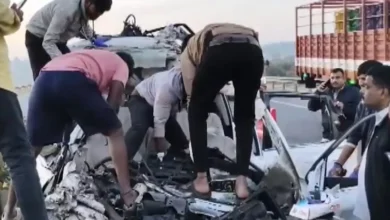 Photo of बेंगलुरु के पास होसकोटे में भीषण सड़क हादसा, 7 लोगों की मौत