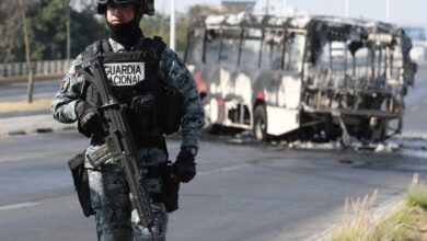 Photo of मेक्सिको में सैन्य अभियान में कुख्यात ड्रग सरगना एल मेंचो ढेर, देशभर में भड़की हिंसा
